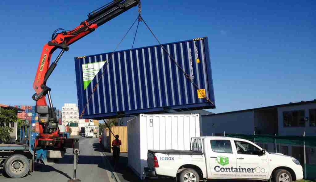The Do’s And Don’ts Of Hiring Shipping Containers